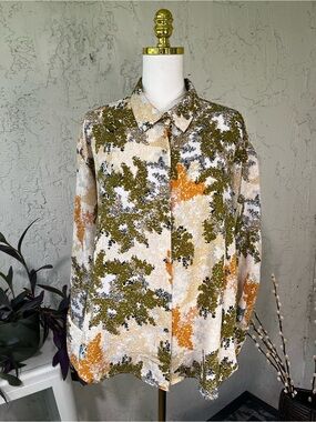entro Olive, Orange & Cream Abstract Tiger Asian Inspired Floral Button-Up Large